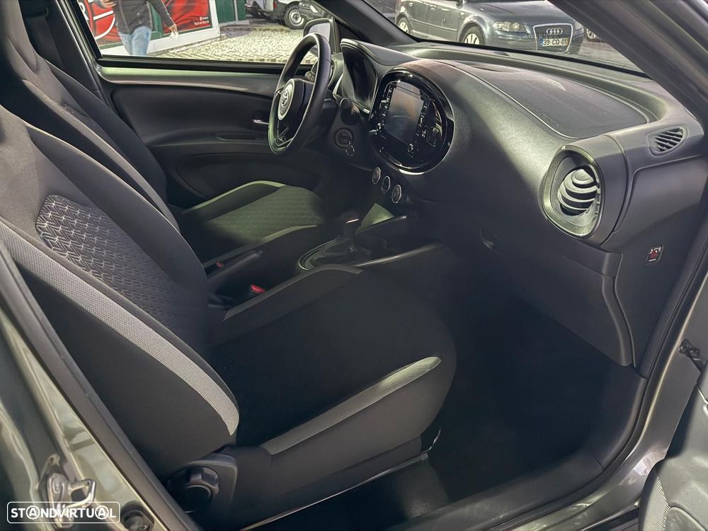 Toyota Aygo X 1.0 Pulse CVT - 20