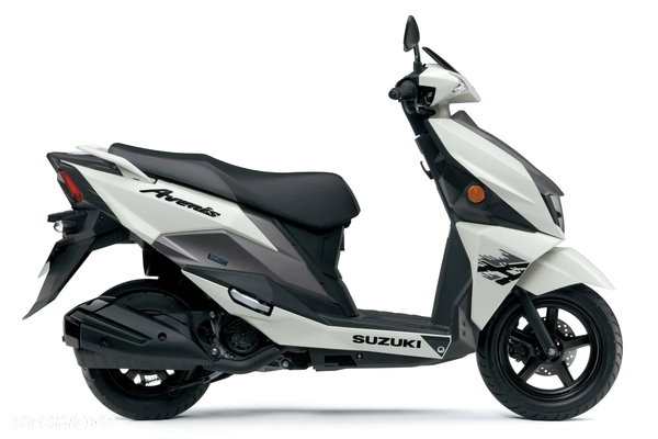 Suzuki Avenis