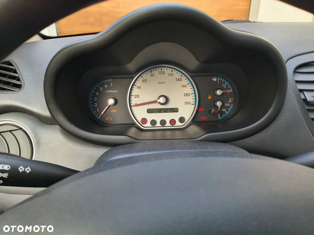 Hyundai i10 1.1 Comfort - 9