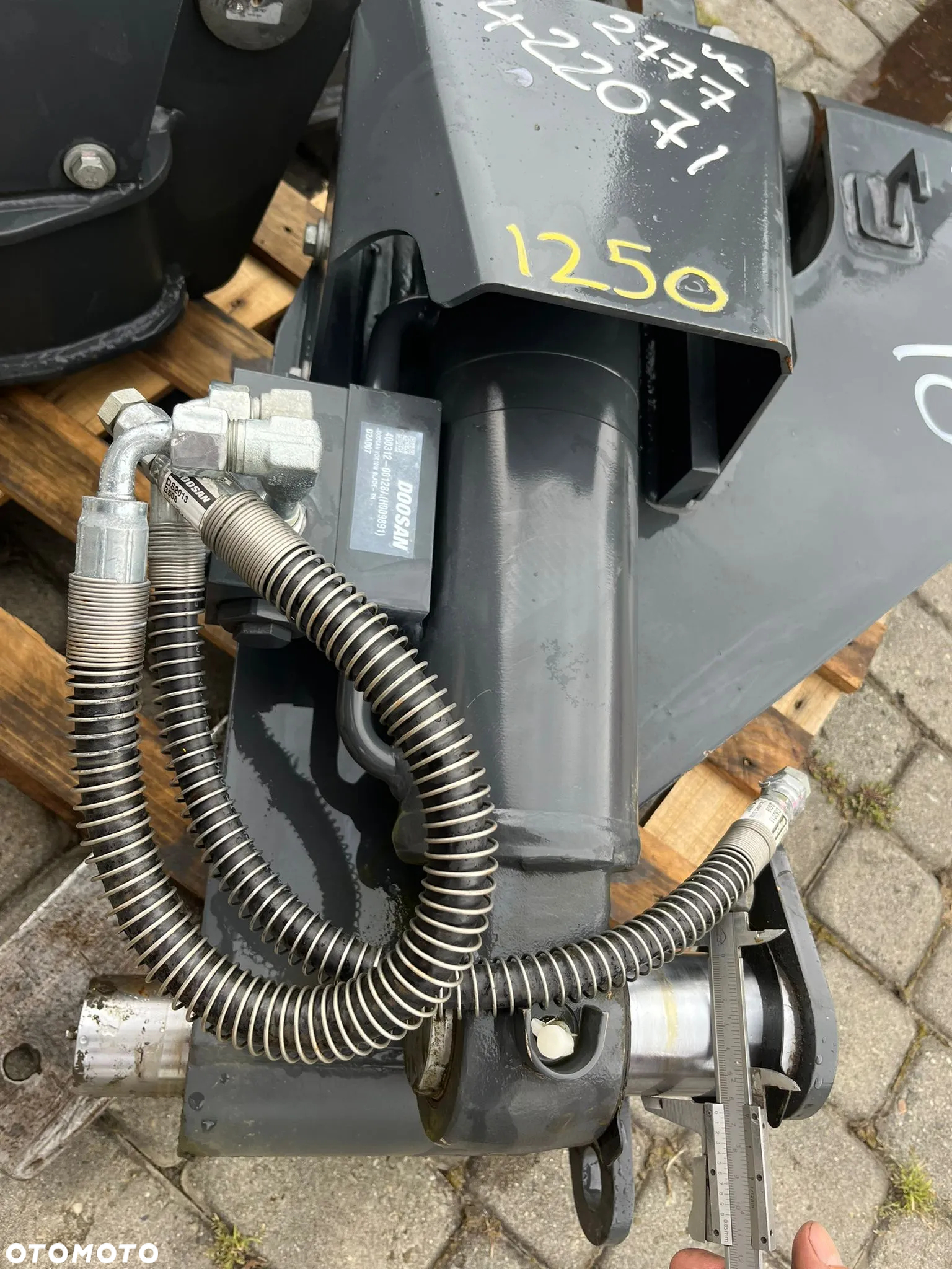 Podpory łapy stopy nohi hydrauliczne do koparki. NOWE!!! - 15