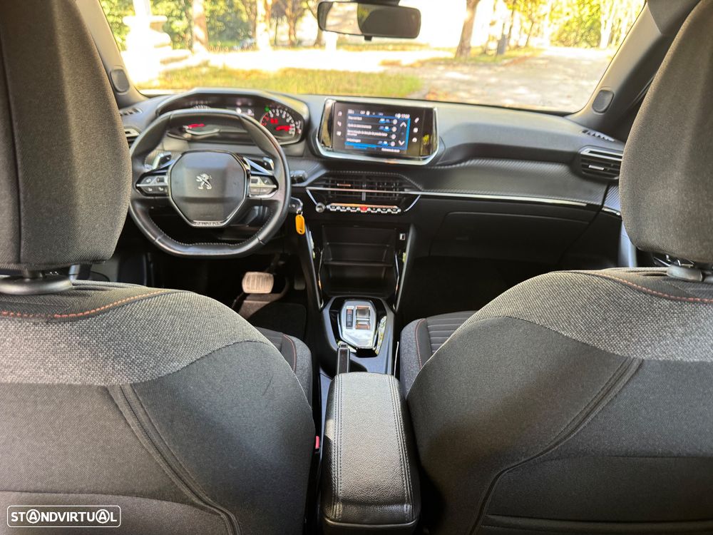 Peugeot 2008 1.5 BlueHDi Active EAT8 - 27
