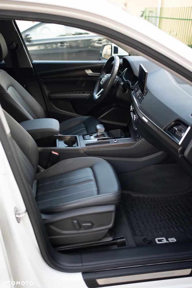 Audi Q5 40 TFSI mHEV Quattro S tronic - 33