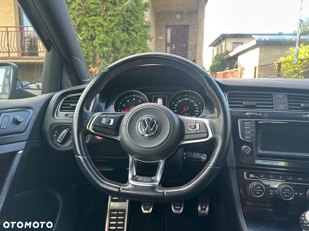 Volkswagen Golf GTI BlueMotion Technology - 23