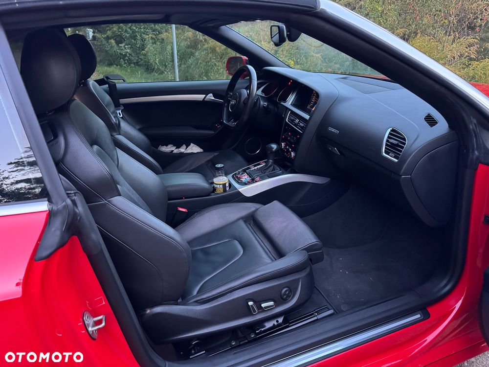 Audi A5 Cabrio - 21