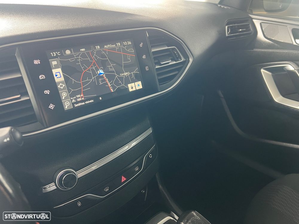 Peugeot 308 PureTech 110 Stop & Start Style - 25