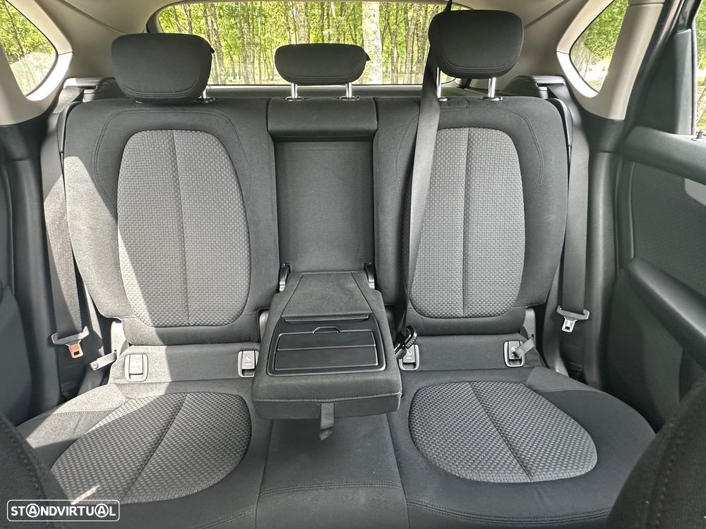 BMW 216 Active Tourer d Advantage - 23