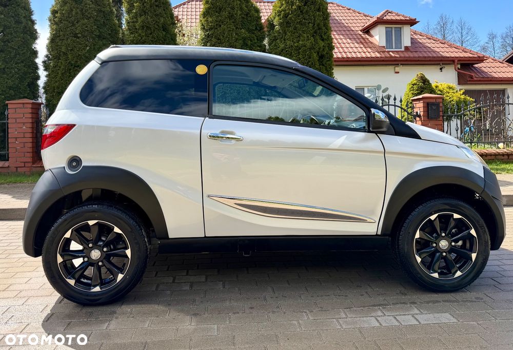 Aixam Crossline - 19