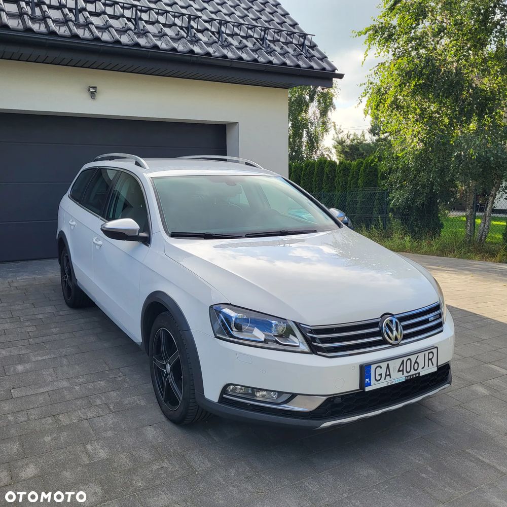 Volkswagen Passat 2.0 TDI 4Mot Highline DSG - 1
