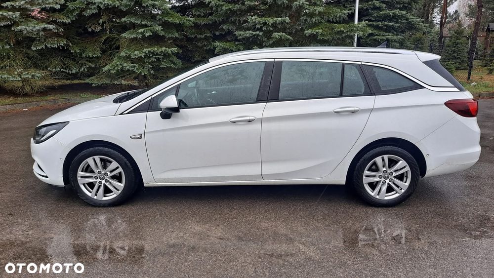 Opel Astra 1.6 CDTI Essentia S&S - 4