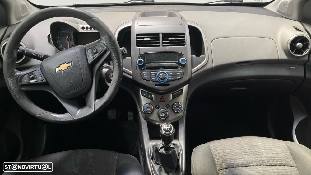 Chevrolet Aveo 1.2 LT - 4