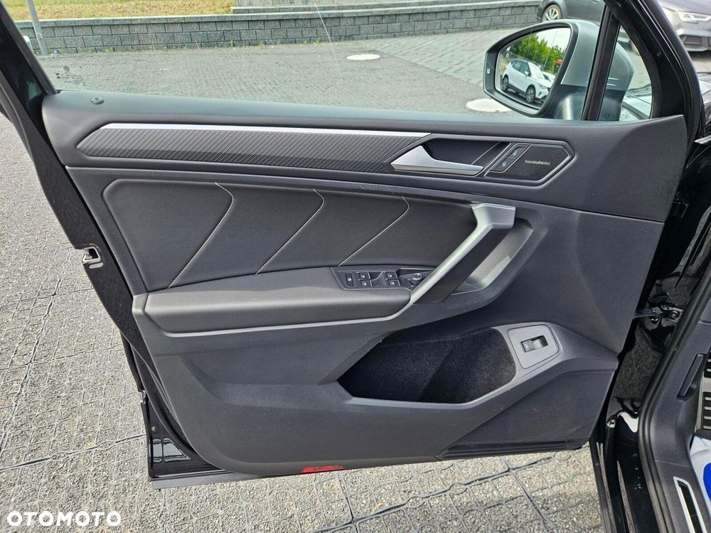 Volkswagen Tiguan Allspace - 13