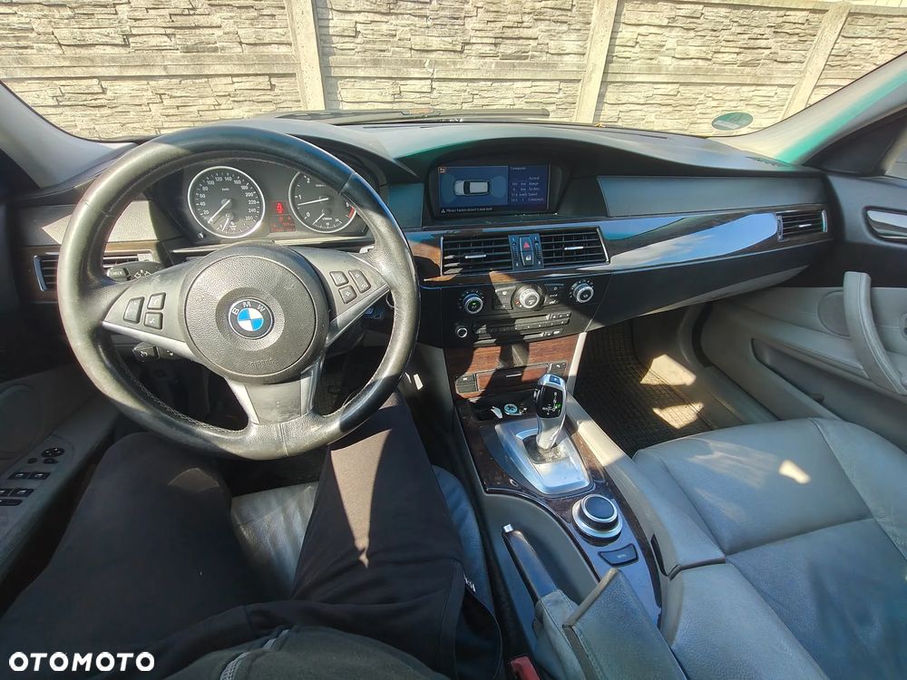 BMW Seria 5 - 8