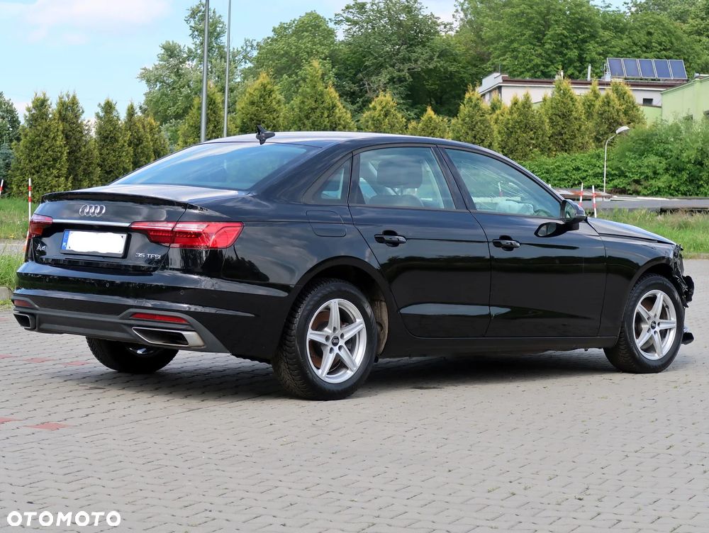 Audi A4 Limousine 35 TFSI mHEV Advanced S tronic - 4