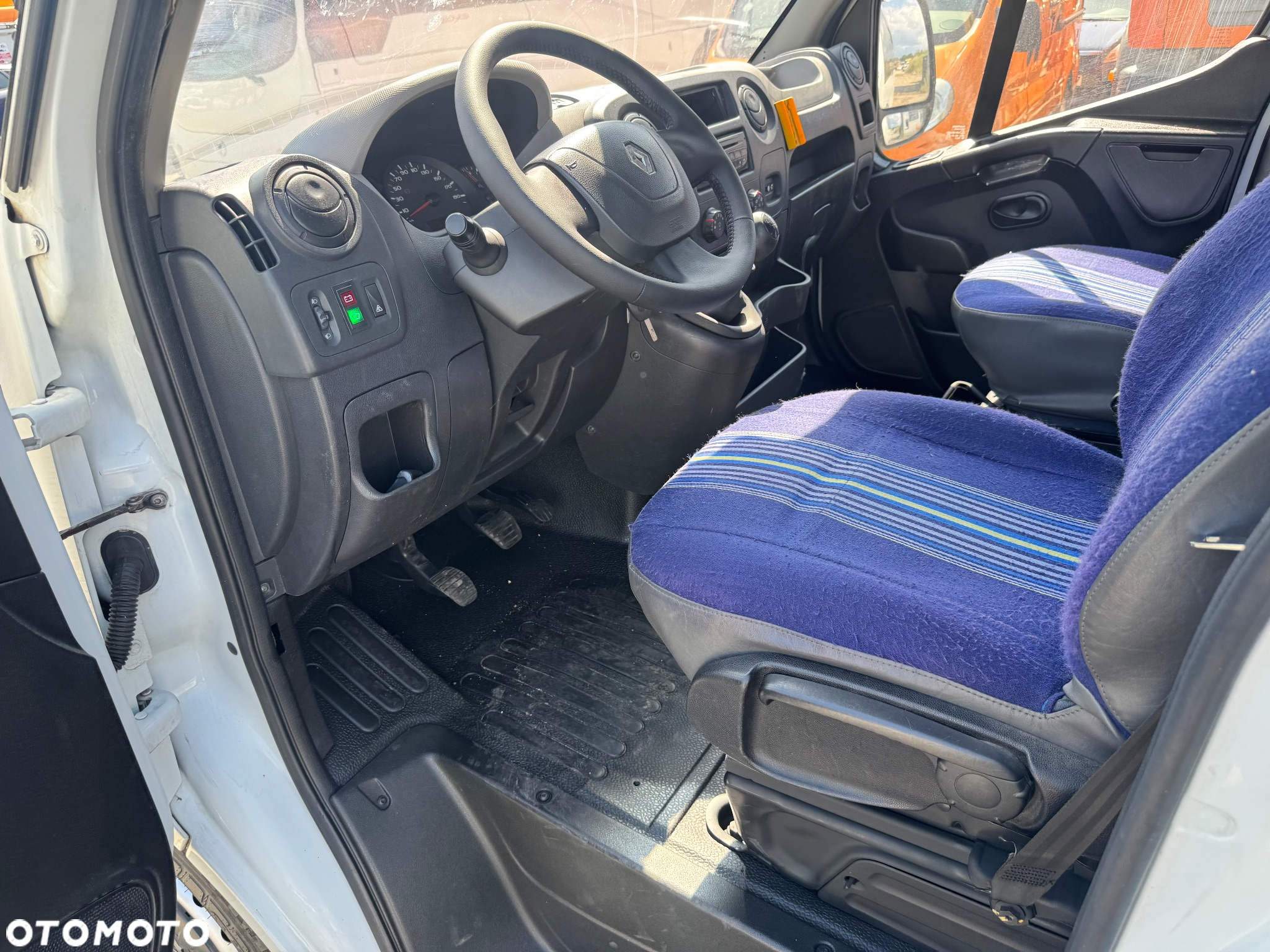 Renault Master dCi 125 FAP L2H2 - 26