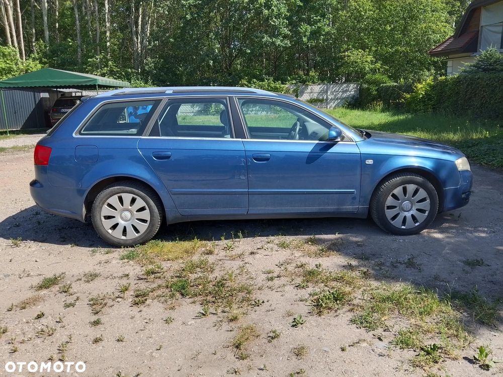 Audi A4 Avant - 4