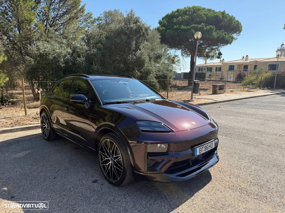 Porsche Macan Electric Turbo - 3