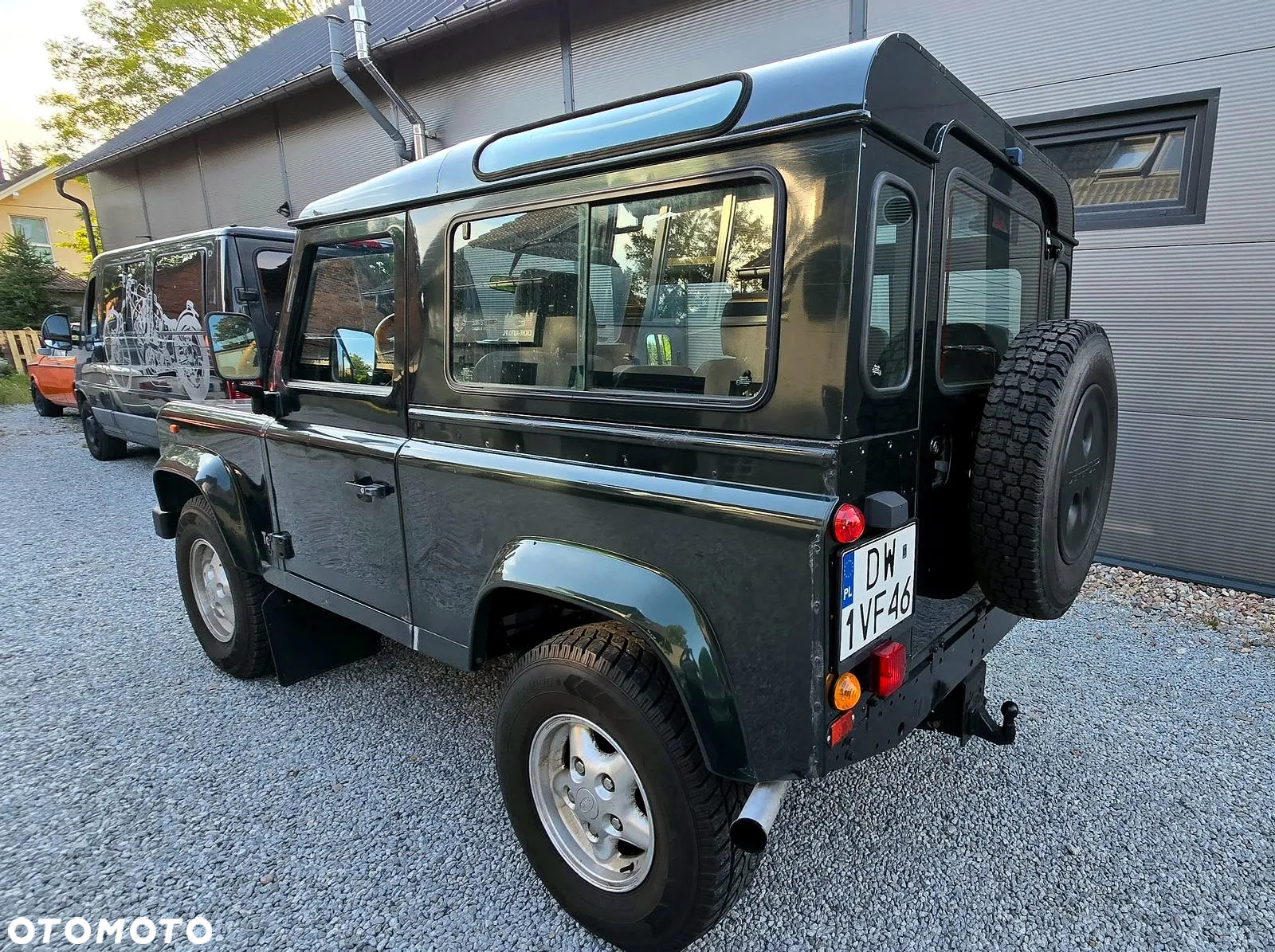 Land Rover Defender 90 2.5 TDI - 4