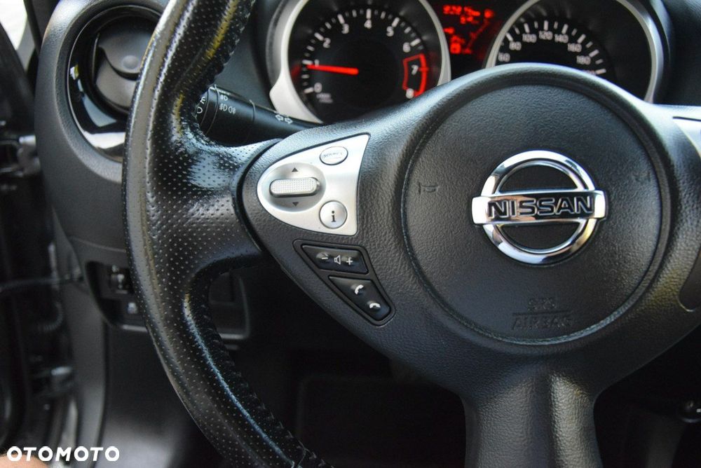 Nissan Juke 1.6 Xtronic N-Connecta - 28