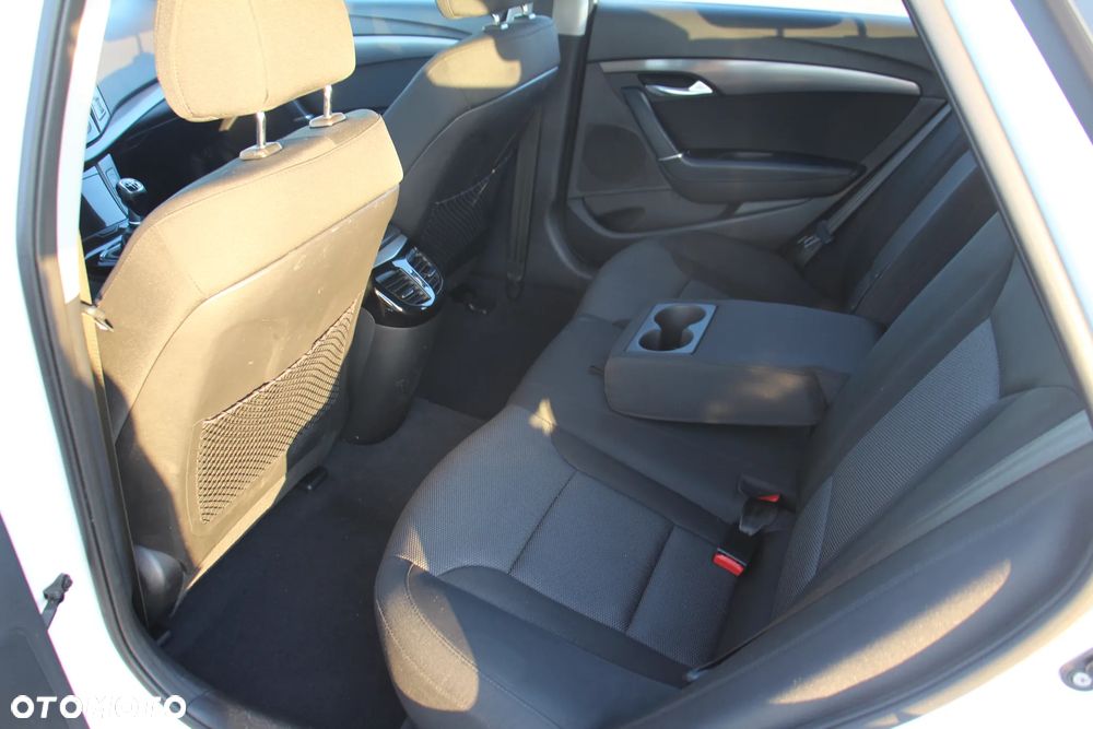 Hyundai i40 1.7 CRDi Comfort - 14