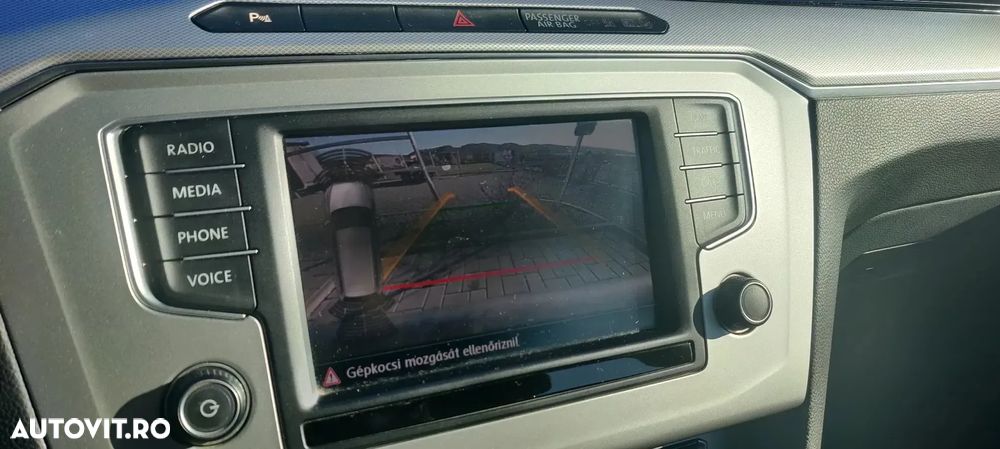 Volkswagen Passat 1.6 TDI Comfortline - 20