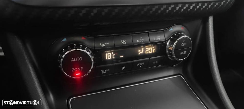 Mercedes-Benz A 180 d AMG Line - 36