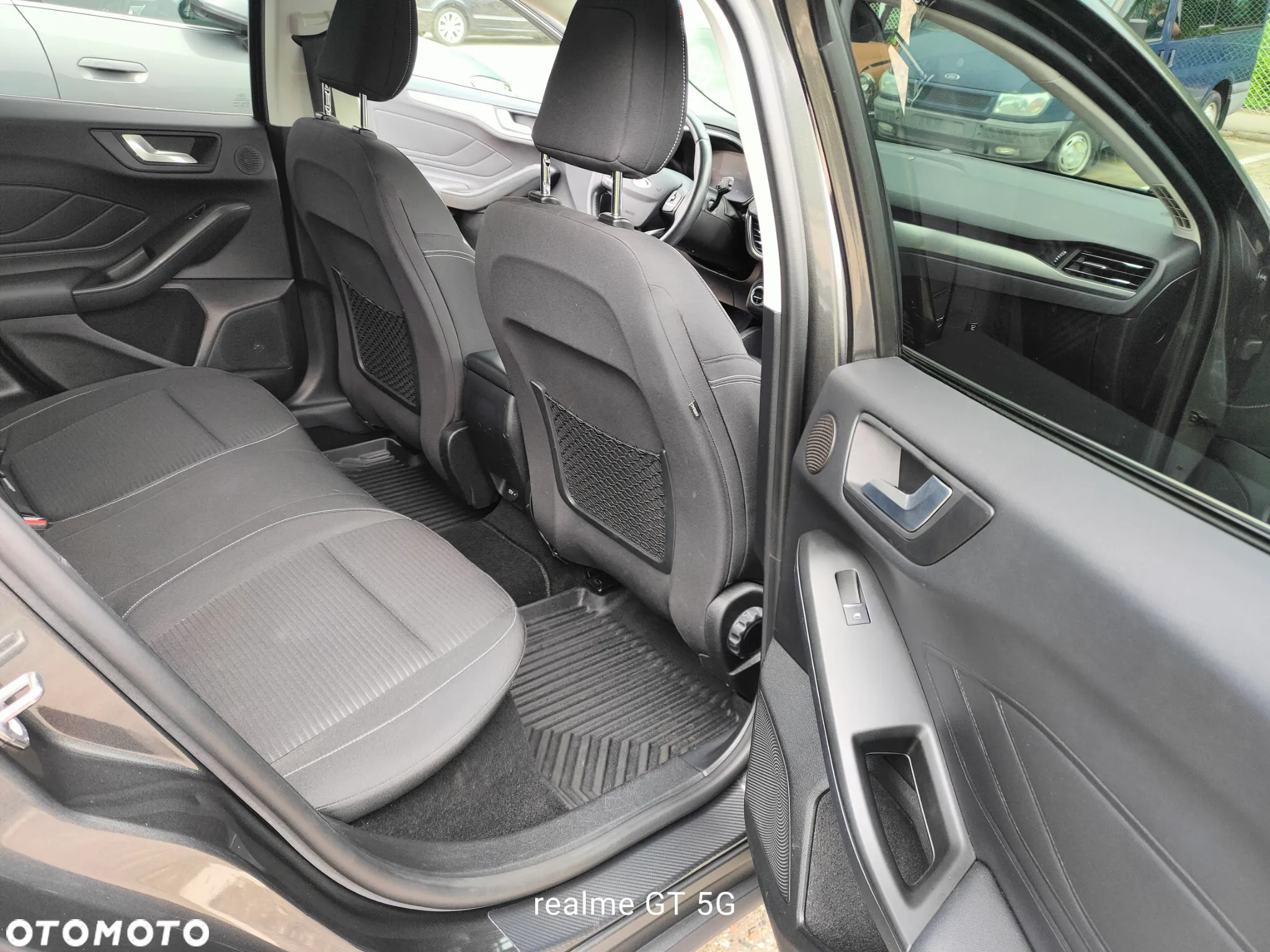 Ford Focus 2.0 EcoBlue Titanium - 12