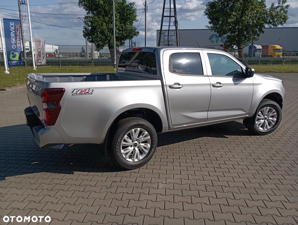 Isuzu D-Max 1.9 DC LS - 11