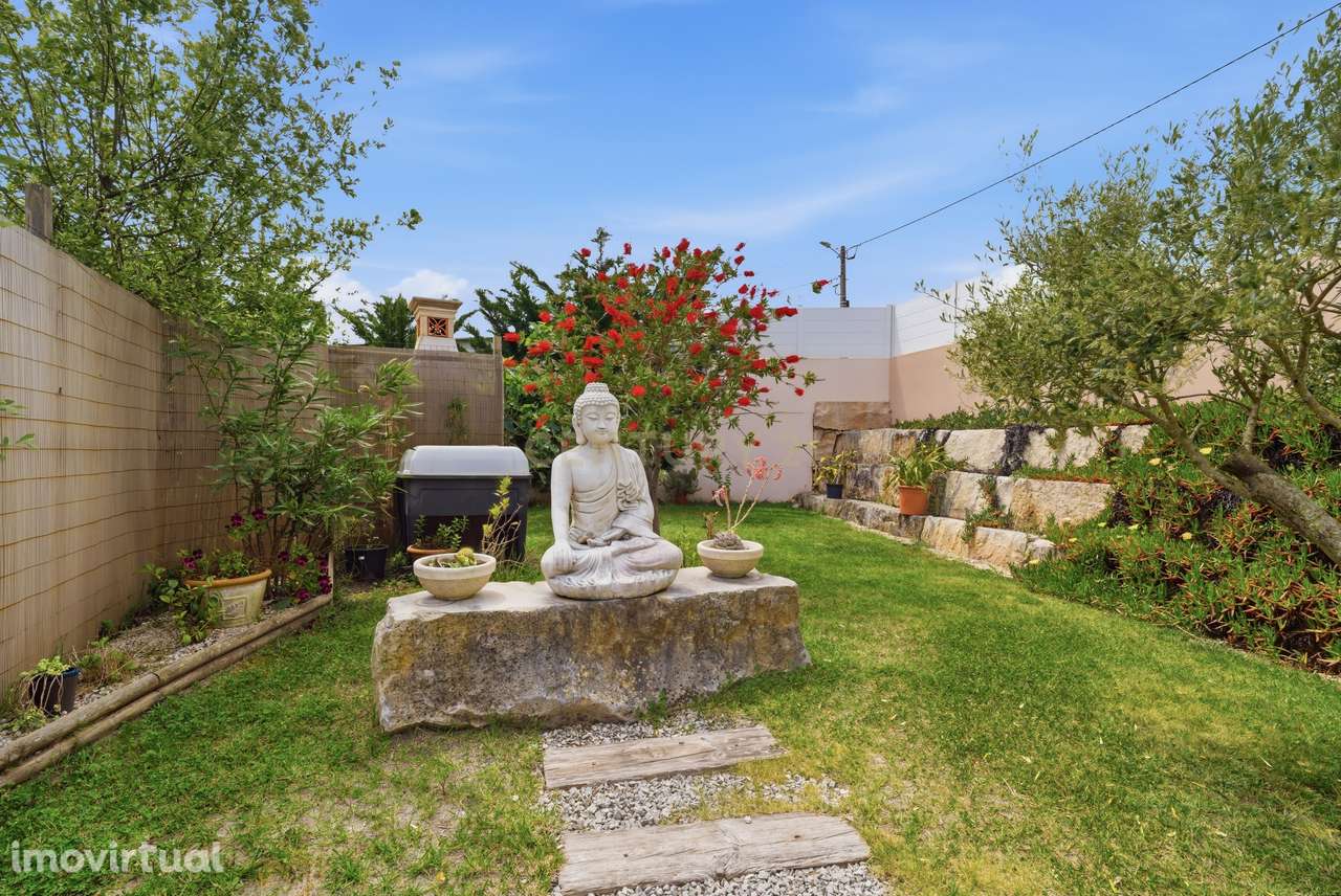 Moradia isolada com jacuzzi, jardim e garagem  - Nadadouro, Lagoa de Ó - Grande imagem: 3/36