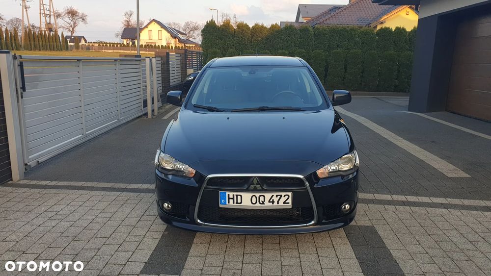 Mitsubishi Lancer - 2