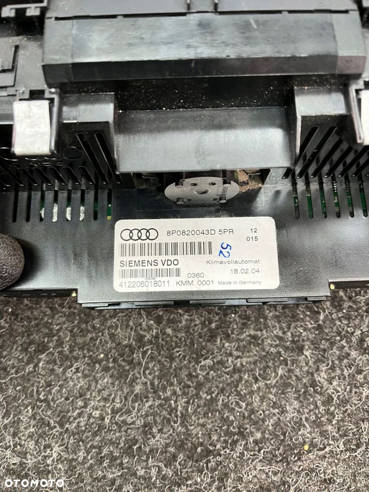 audi a3 8p panel klimatyzacji 8P0820043D - 6