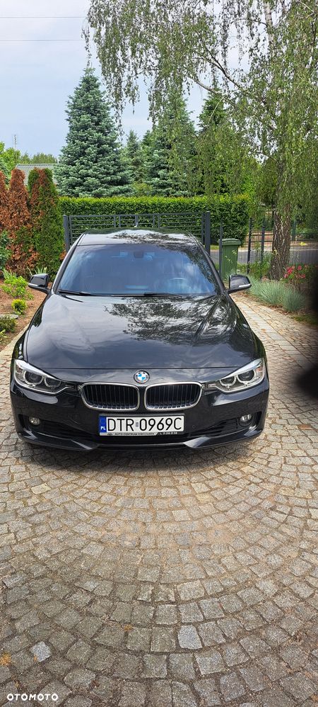 BMW Seria 3 335d xDrive Sport-Aut Sport Line - 12