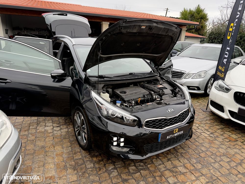 Kia Ceed SW 1.6 CRDi GT Line - 31