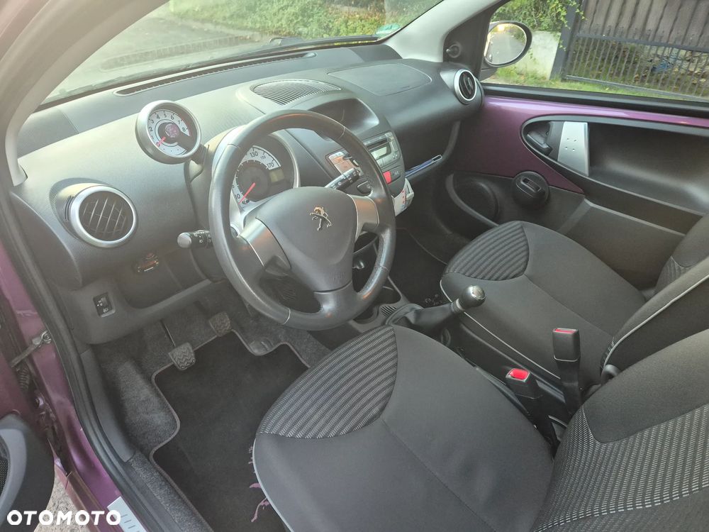 Peugeot 107 - 10