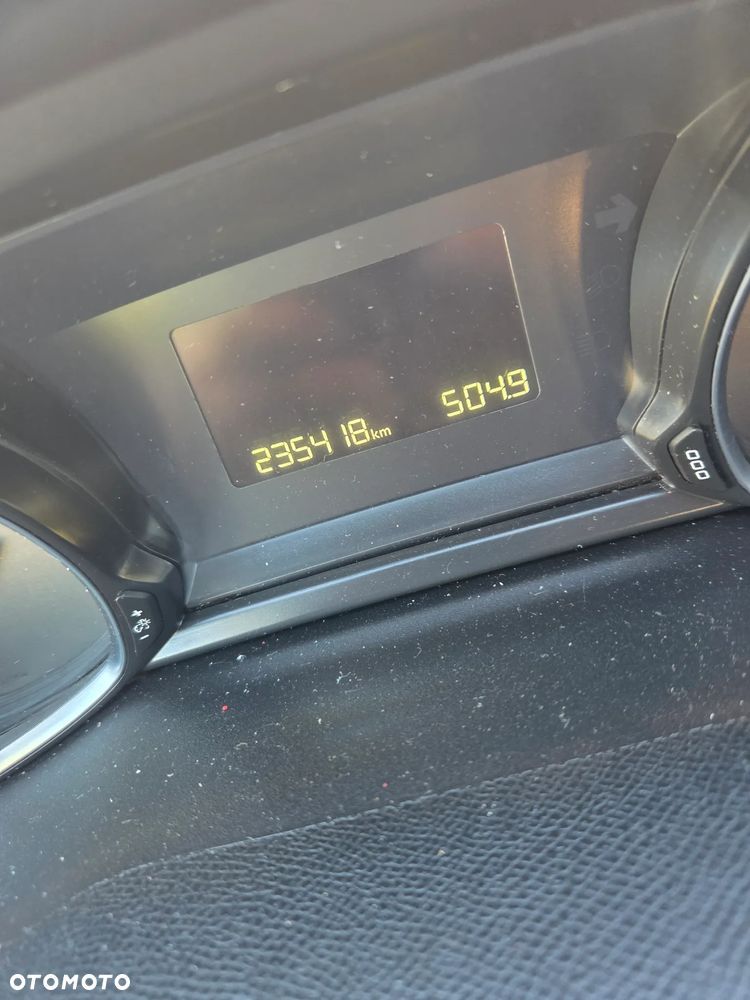 Peugeot 308 - 24