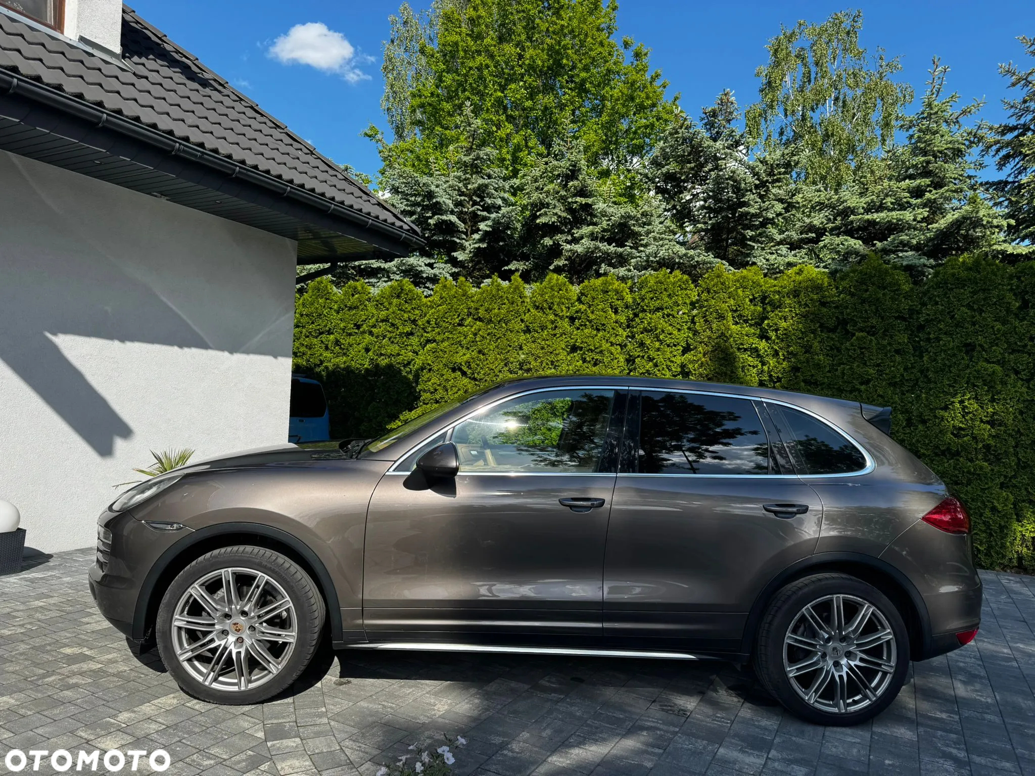 Porsche Cayenne - 5