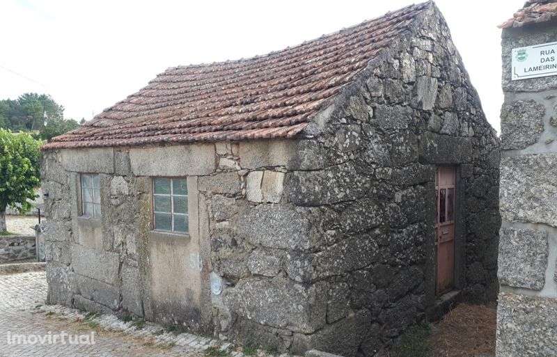 Moradia para restauro - Grande imagem: 3/4