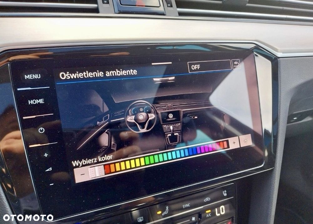 Volkswagen Passat 2.0 TDI SCR DSG 4Motion Elegance - 23