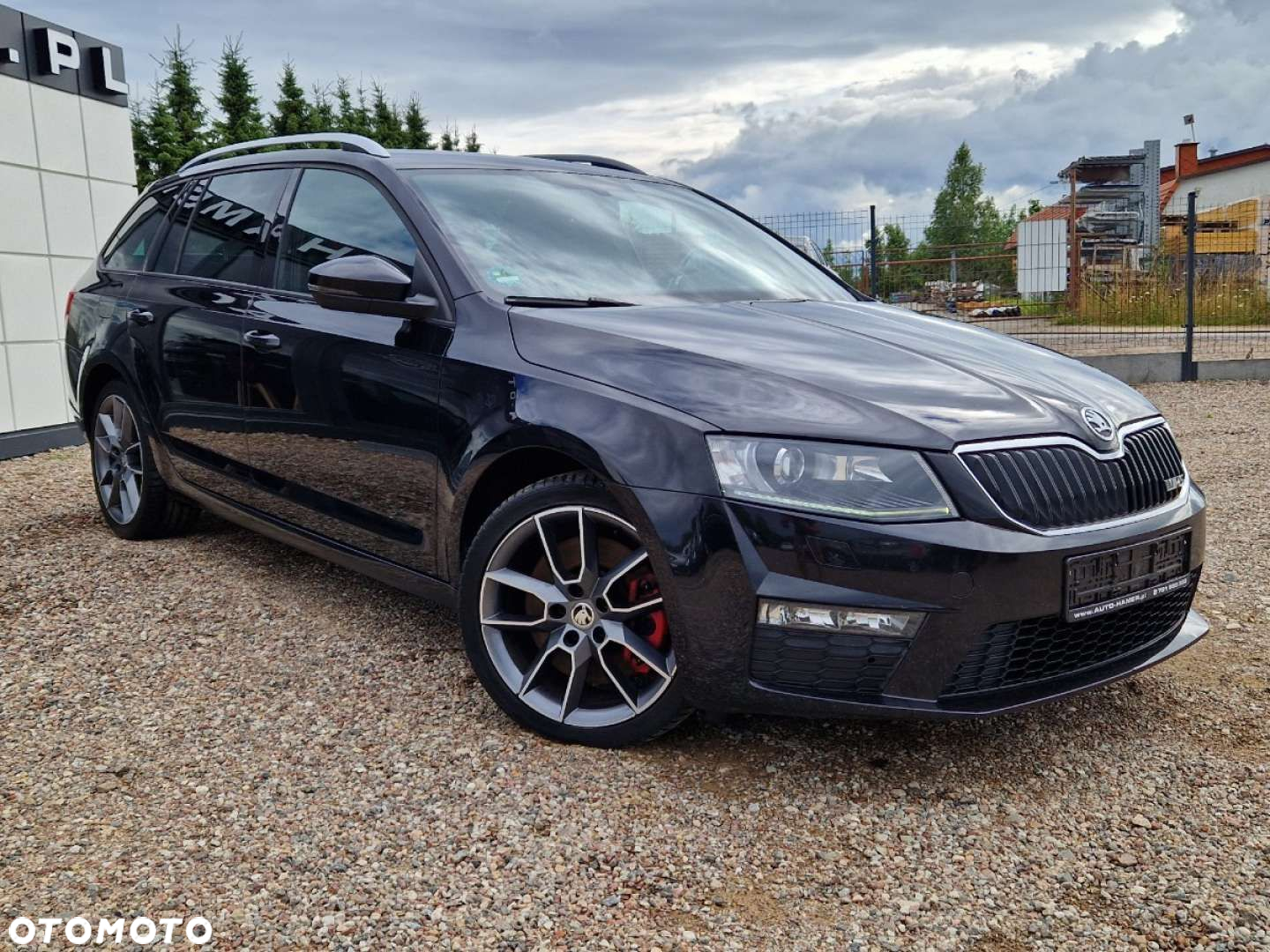 Skoda Octavia Combi 2.0 TDI RS - 29