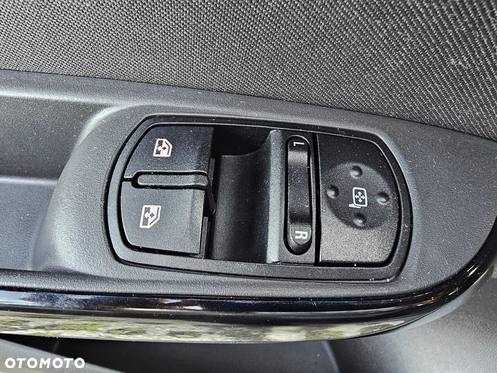 Opel Corsa - 18