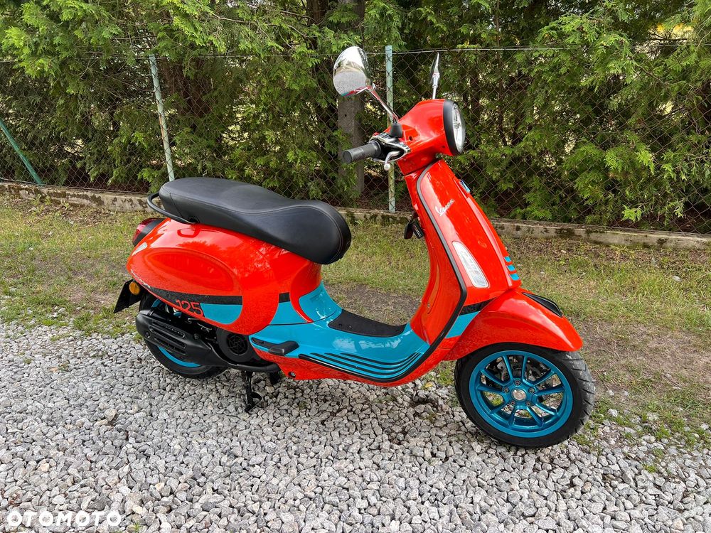 Vespa Primavera - 2