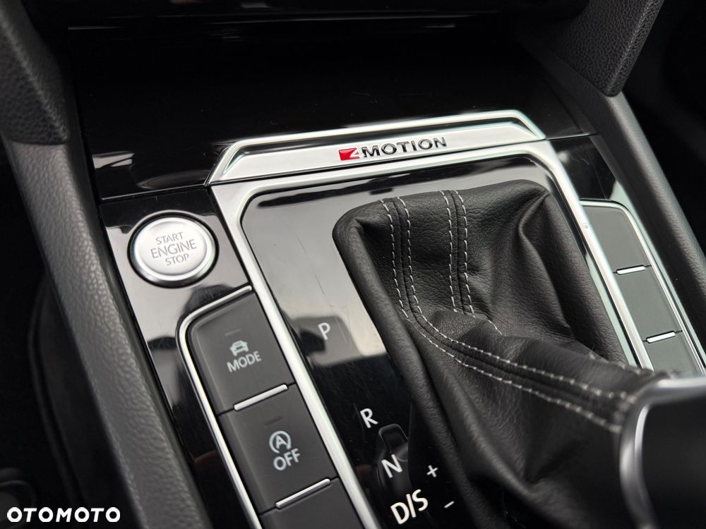 Volkswagen Arteon 2.0 TDI 4Motion SCR R-Line DSG - 23