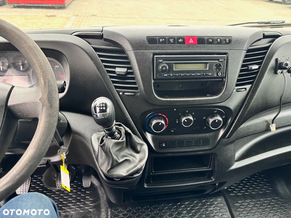 Iveco IVECO DAILY CHŁODNIA KONTENER PODWOZIE DO ZABUDOWY WYWROT KIPER KILKANAŚCIE SZTUK DUZY WYBÓR 35C13,,35C14,35C15,35C16 - 10