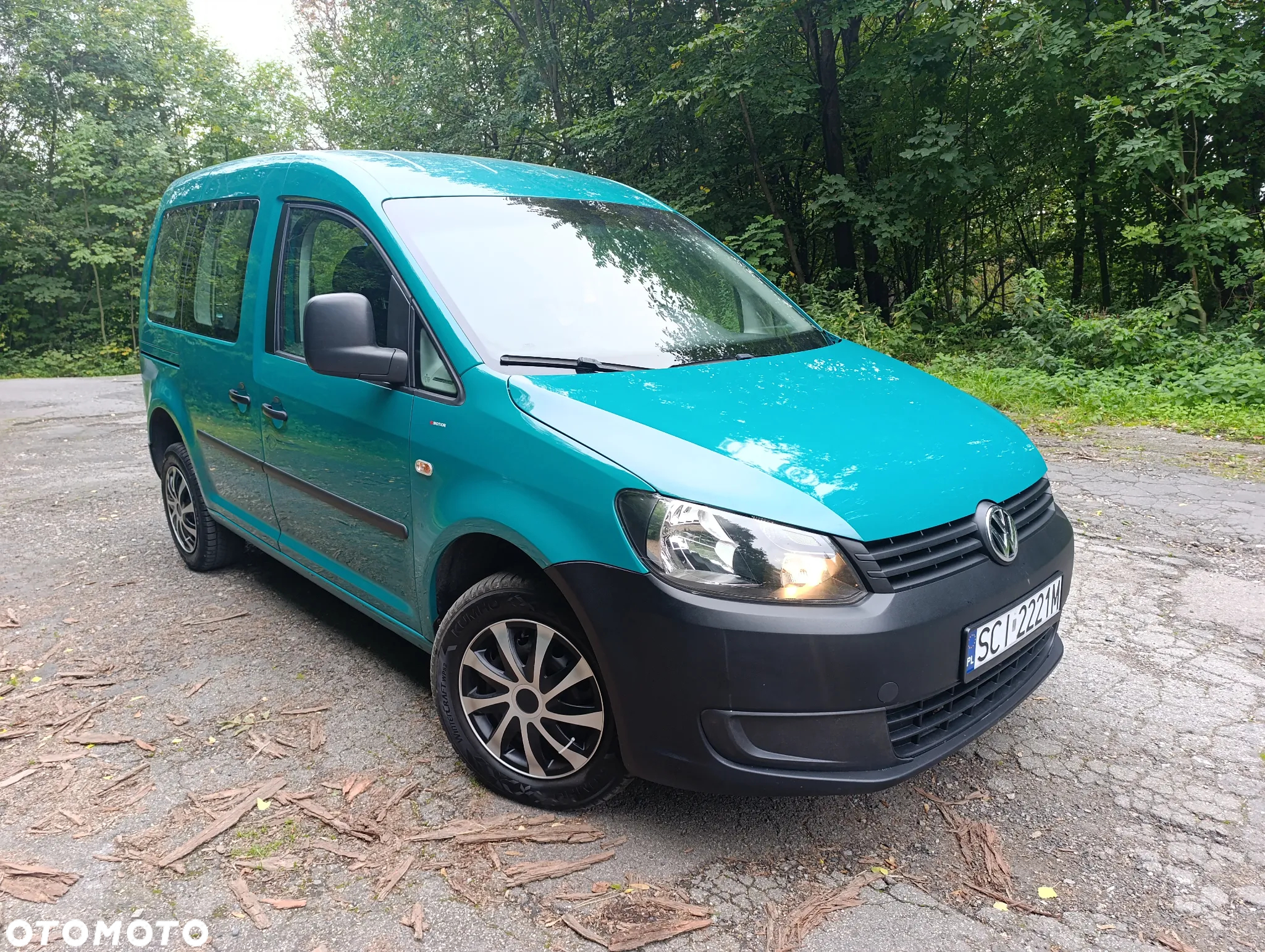 Volkswagen Caddy 2.0 TDI Comfortline 4Motion - 2