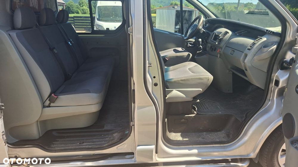 Opel vivaro - 7