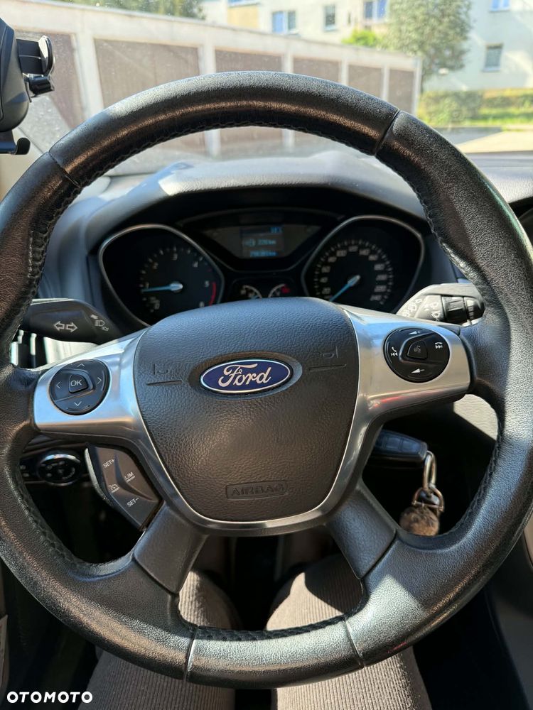 Ford Focus - 13