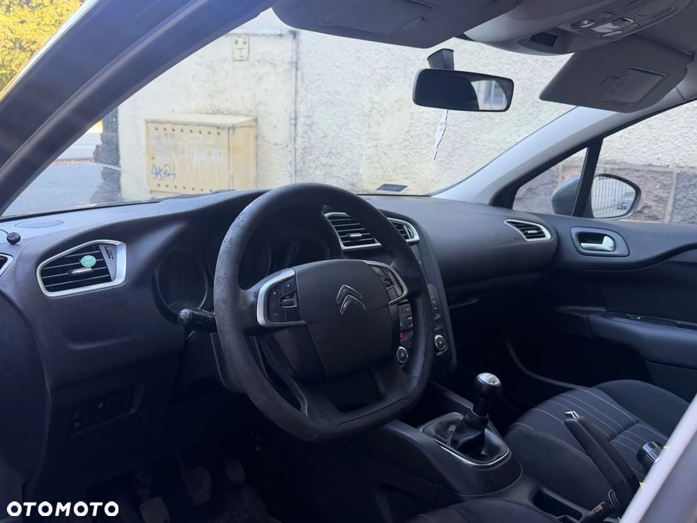 Citroën C4 1.6 HDi Impress - 9