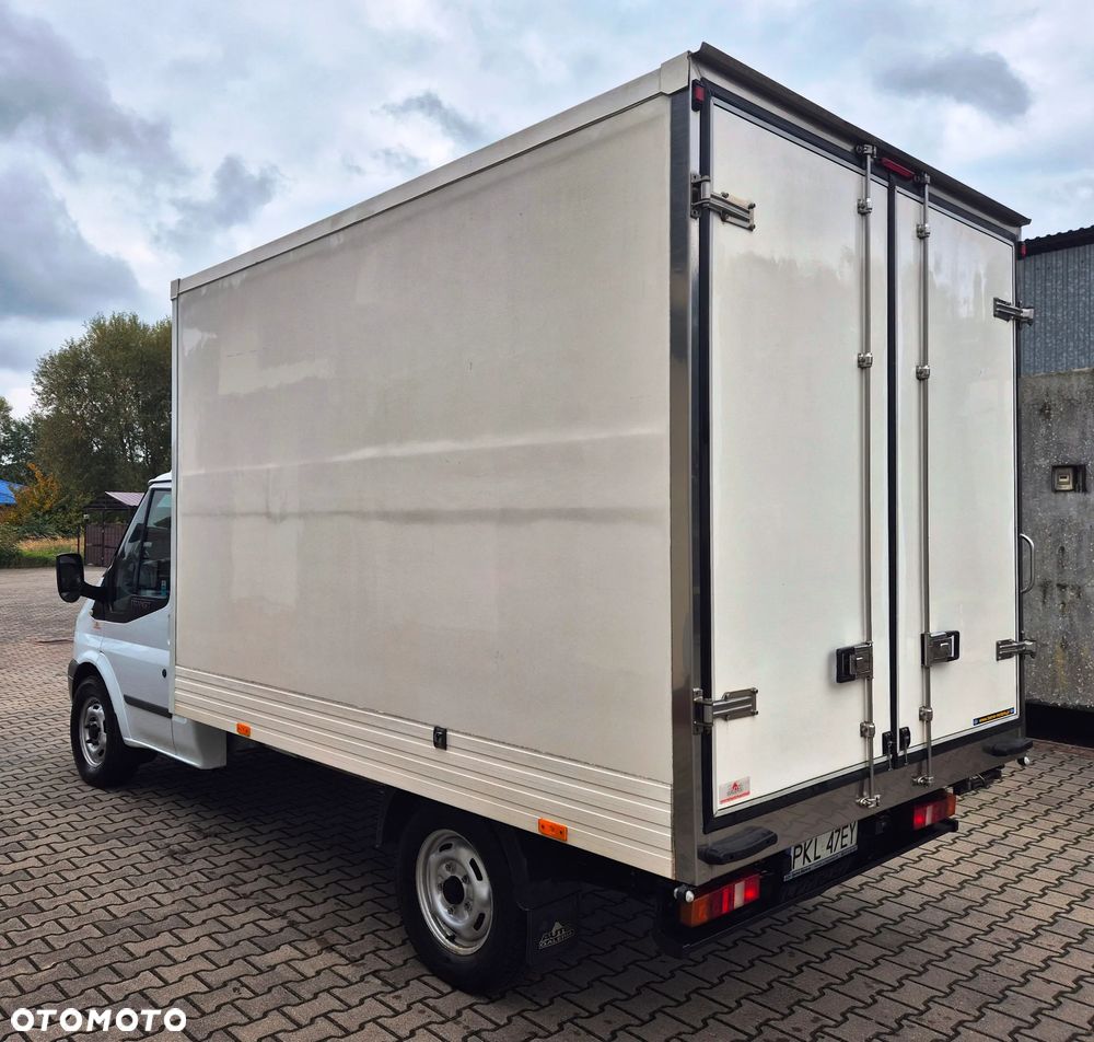 Ford Transit - 4