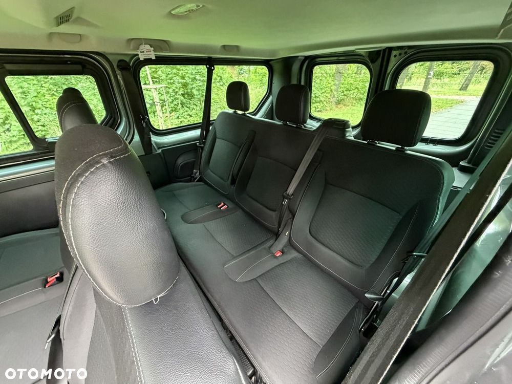 Opel Vivaro - 23