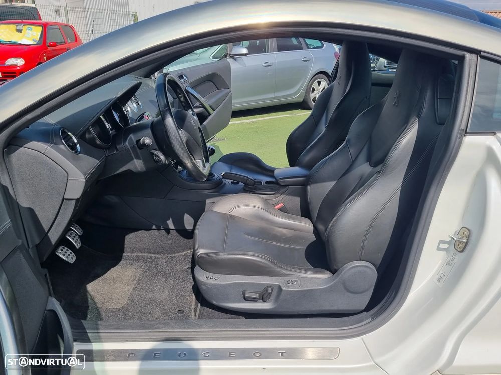 Peugeot RCZ 1.6 155 THP - 12