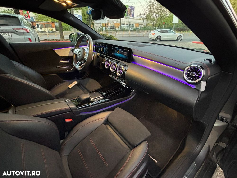 Mercedes-Benz CLA 200 7G-DCT AMG Line - 14